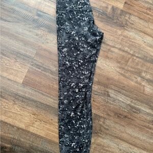Lululemon Align leggings, size 6